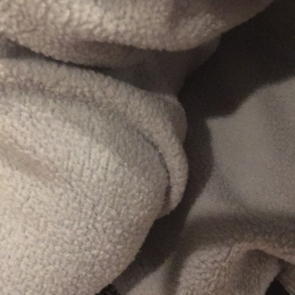 everest design hat - Picture 3 of 4